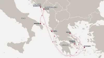 Routenverlauf Eine Reise zu saphirblauen Meeren und steinigen Küsten